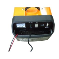 Akumulatoru lādētājs un pastiprinātājs BP-6706 2