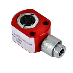 Hidrauliskais cilindrs 2T