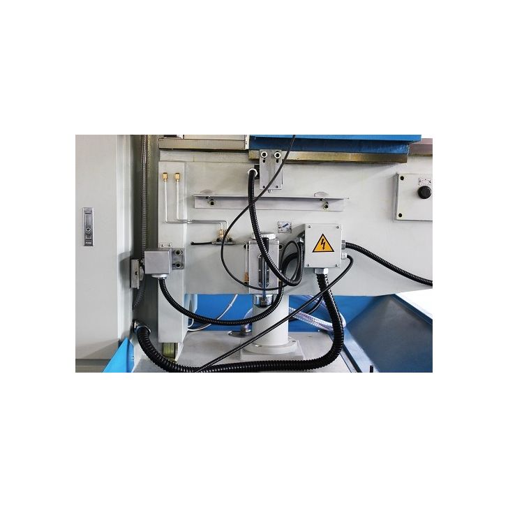 Metāla frēzēšanas mašīna UWF 150 SERVO 1600x360, universāla universāla universāla urbšanas frēzēšanas mašīna