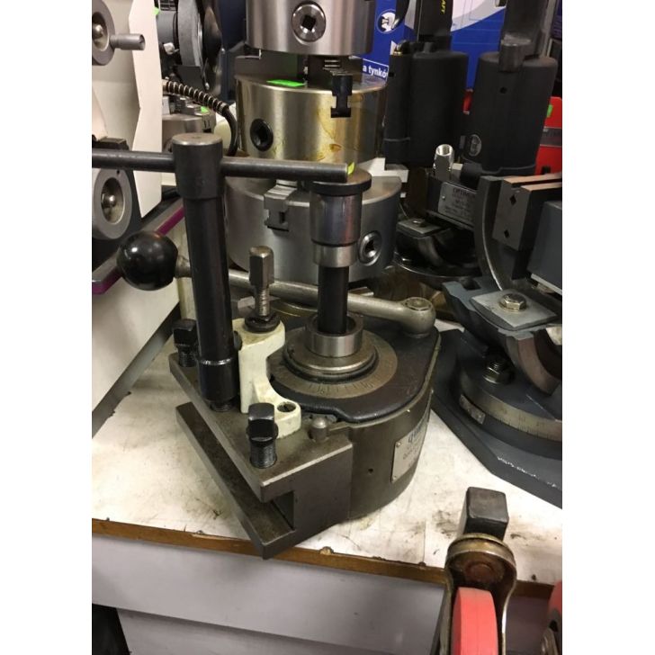 Ātrās nomaiņas turētājs SWH7-C