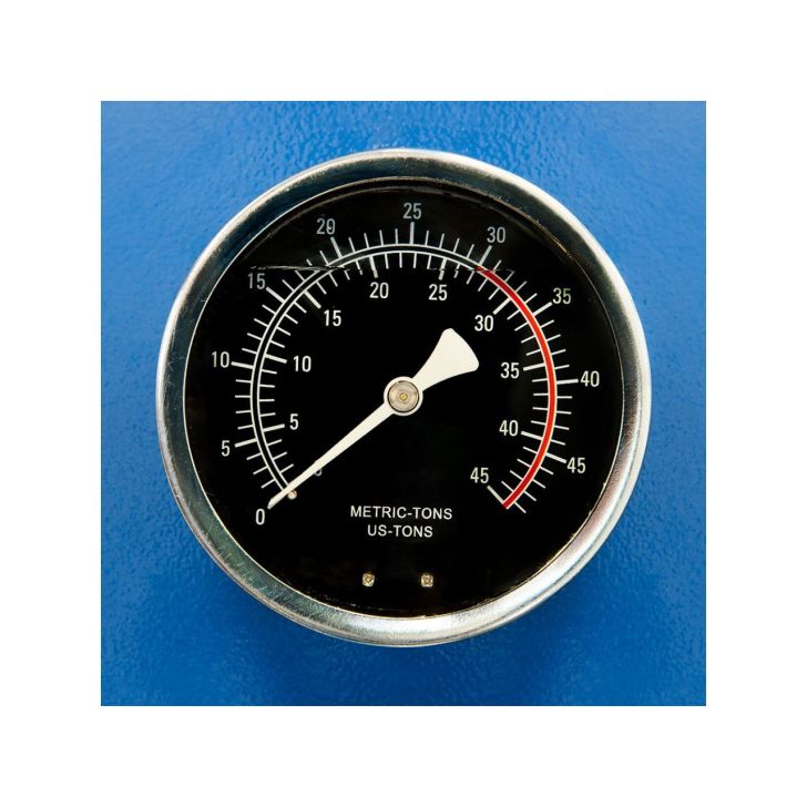 Pneimatiskā hidrauliskā prese 30000 kg