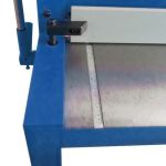 Guillotine TBS 2001-12