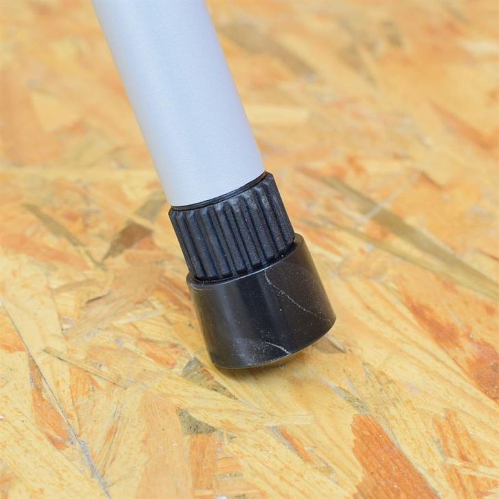 IGM tirdzniecības vietas slīpzāģu statīvs