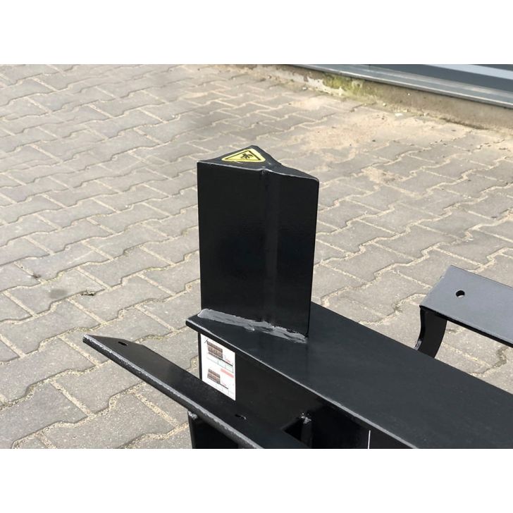 Mobilais baļķu skaldītājs STILER 12 TON