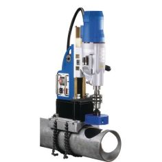 Fastening element for pipes 2