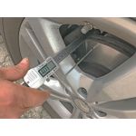 Цифровой штангенциркуль с длинным щупом