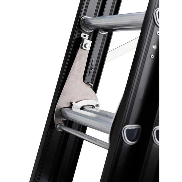 Трехсекционная лестница Монтажник профессиональный (3 х 12)