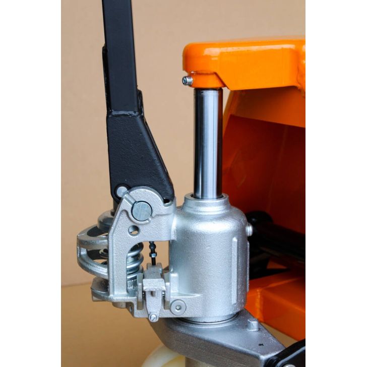 Pallet truck P 2500 1150 mm, 2500 kg, NE