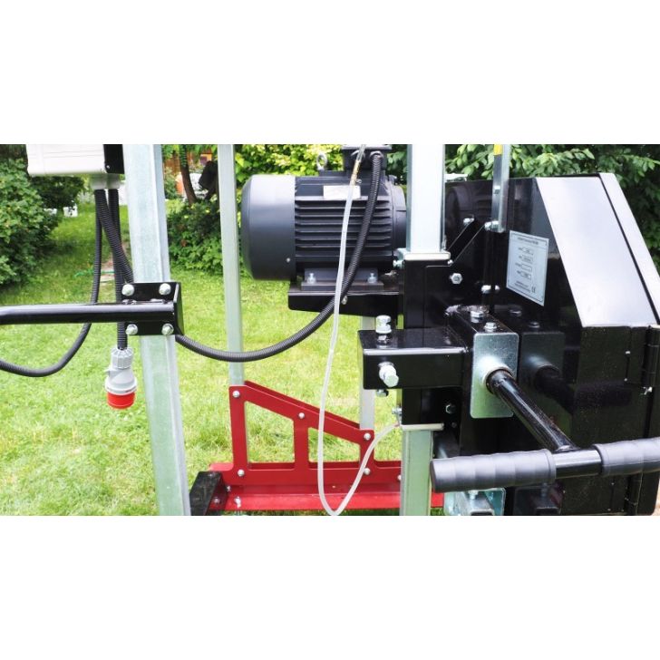 Horizontālais lentzāģis OPTIMAT TMC 660S