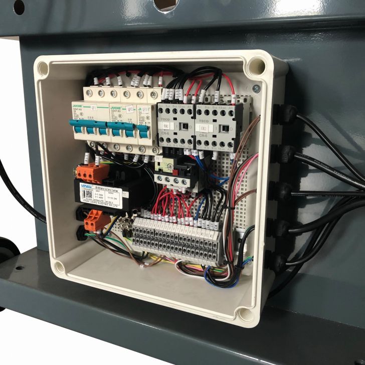 Ленточная пила Stiler BS 712N (400В)