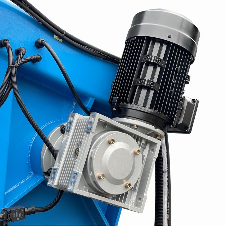 Ленточная пила Stiler BS 550G