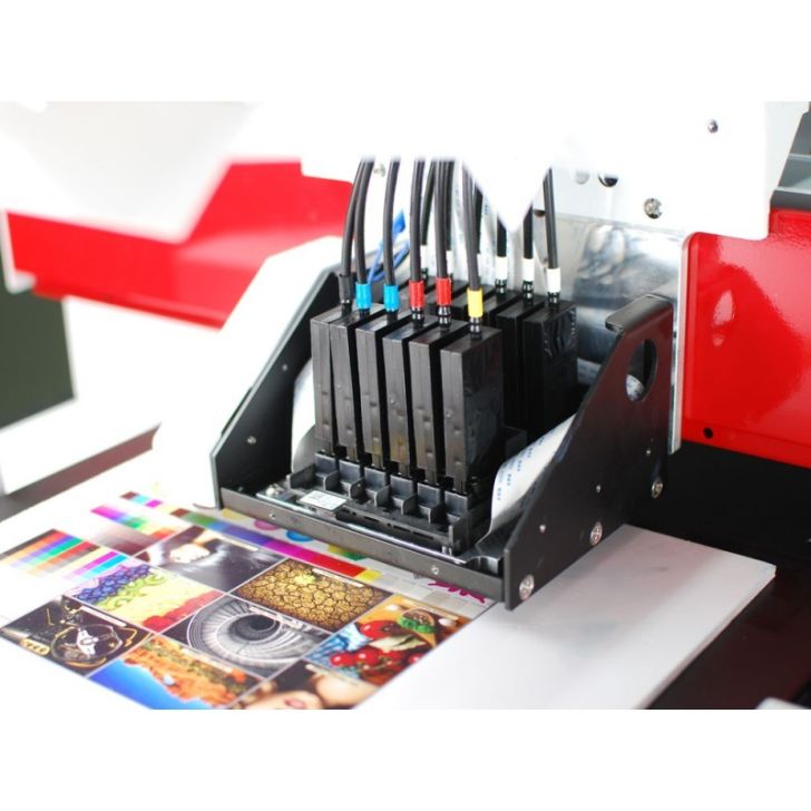 Divu galvu EPSON UV 3360 printeris