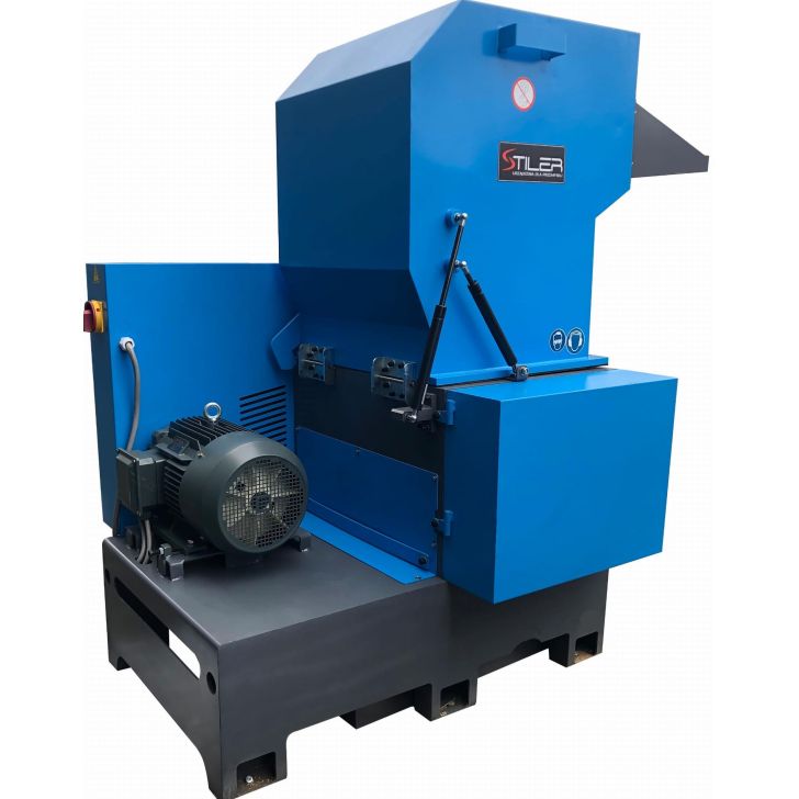 Shredder / chipper 15 kW