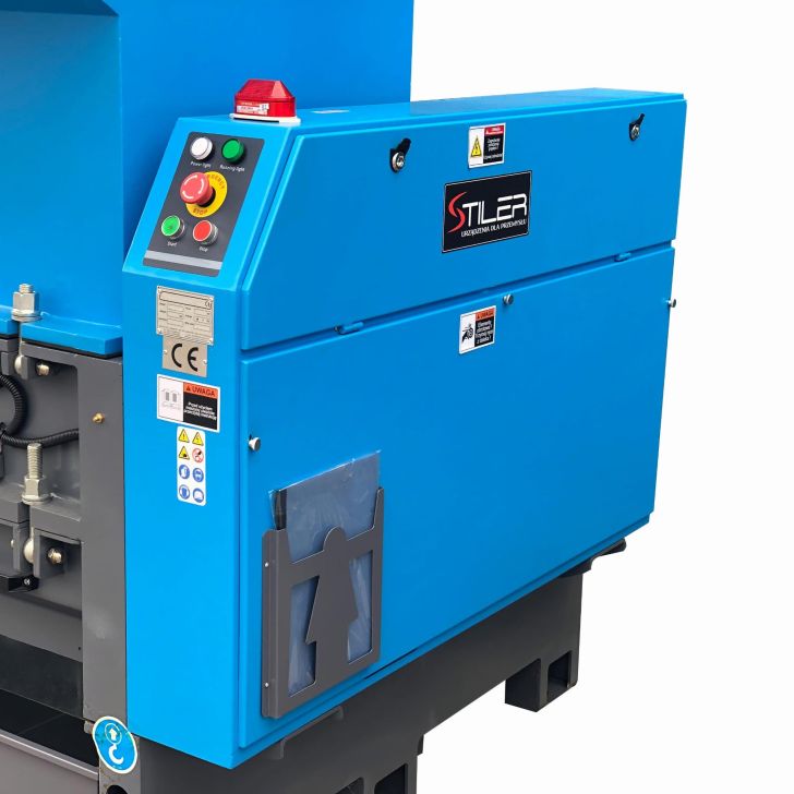 Shredder / chipper 15 kW