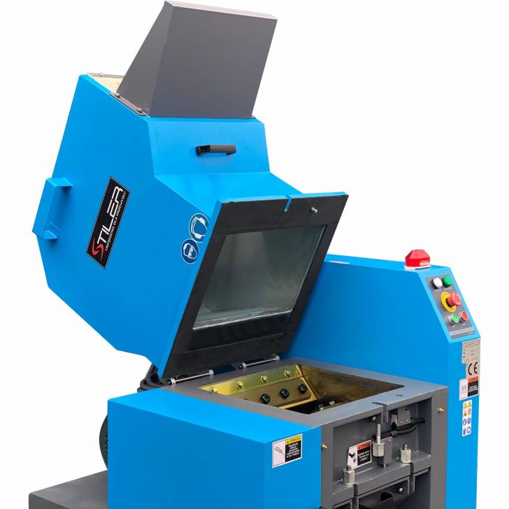 Shredder / chipper 7.5 kW