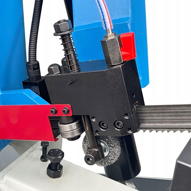 Semi-automatic band saw BS 550GH