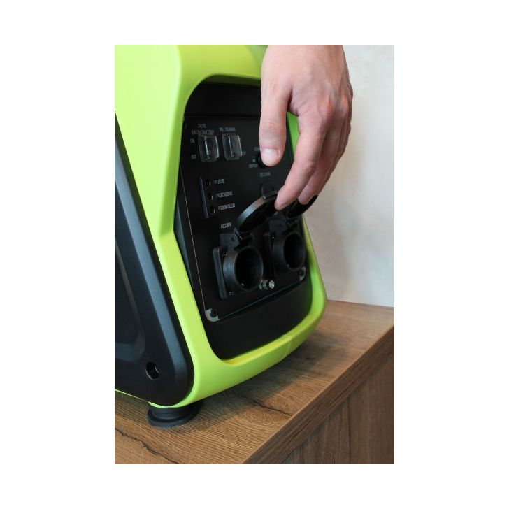 Инвертор Optimat Smart Energy I2200