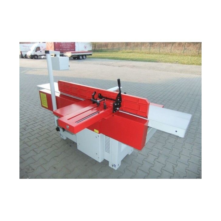 Taisnošanas garenfrēzmašīna Winter Surfacemax 530