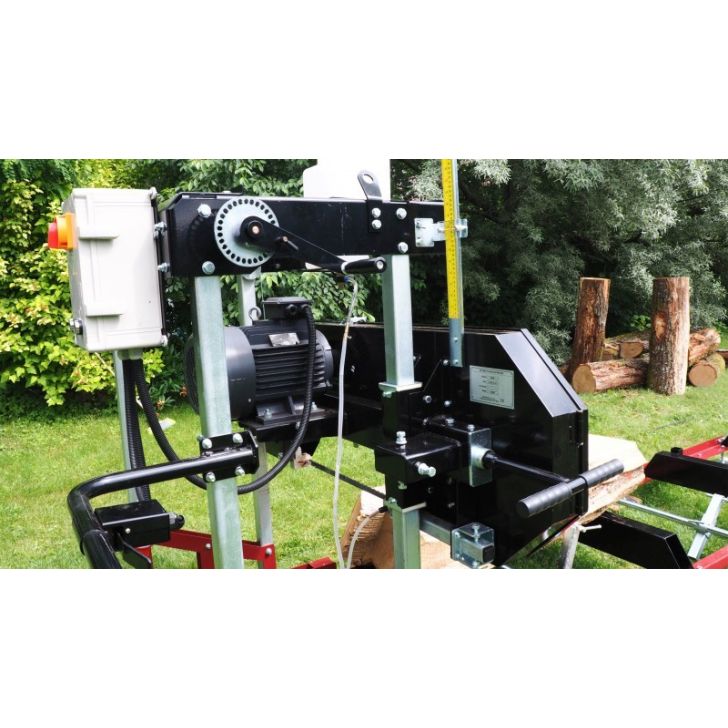 Horizontālais lentzāģis OPTIMAT TMC 660S ar zāģa elektrisko pacelšanu/nolaišanu