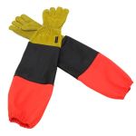 Gloves for sandblasting equipment