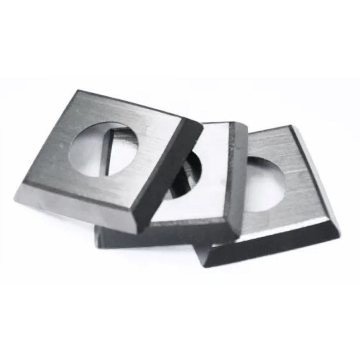 IGM Нож обратный N013 HWM Z4 фаска - 14х14х2 R150 d6,5 R2-0,2мм Wood+