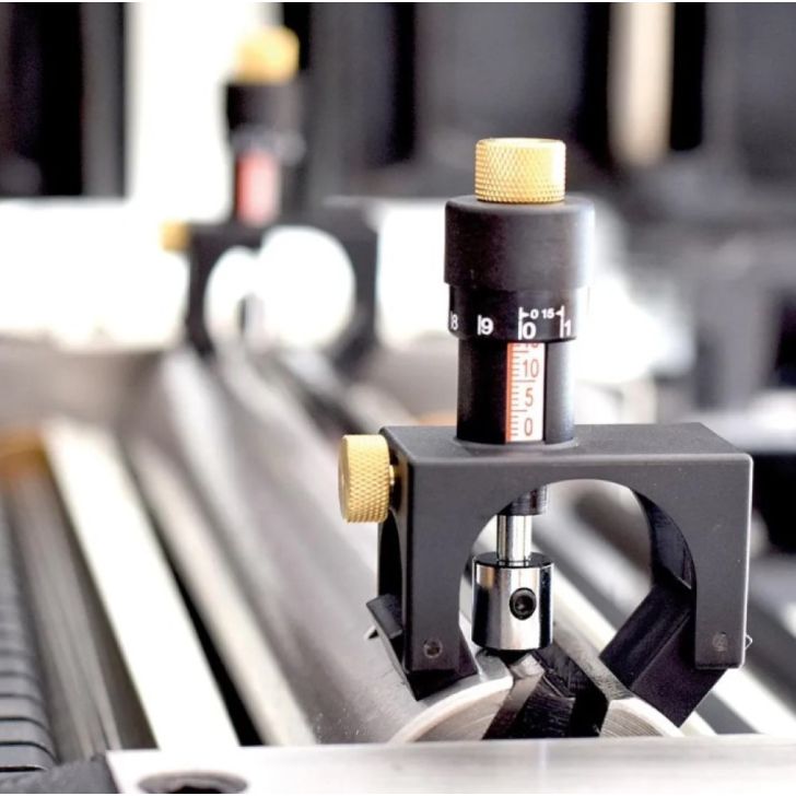 IGM Магнитное приспособление для установки ножей, 2 шт.