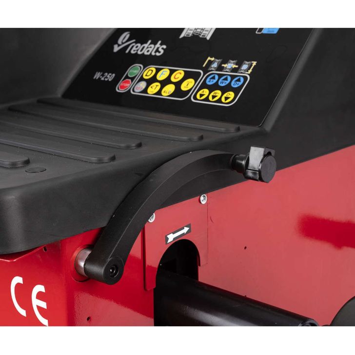 Wheel balancing machine (automatic) W-250