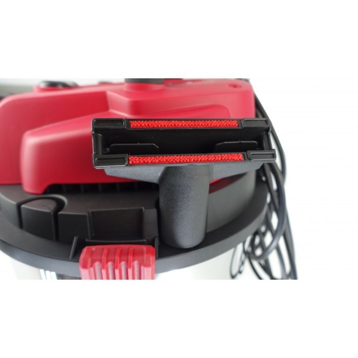 Пылесос 1400вт 30л