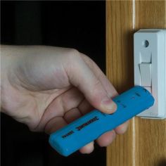 Strāvas detektors 2