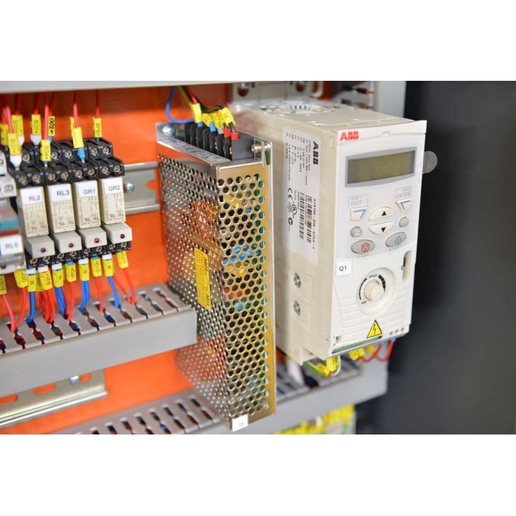 Полуавтоматическая ленточная пила BMSY-440.