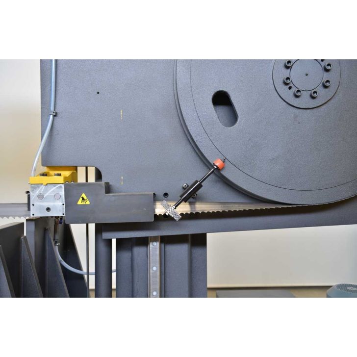 Semi-automatic band saw BMSY-1110C