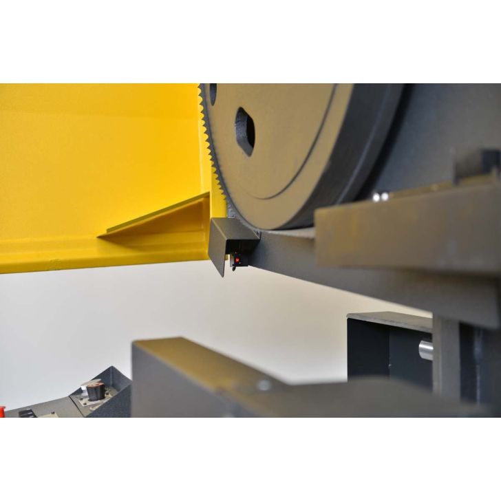 Semi-automatic band saw BMSY-1110C