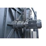 Полуавтоматическая ленточная пила BMSY 1515C.