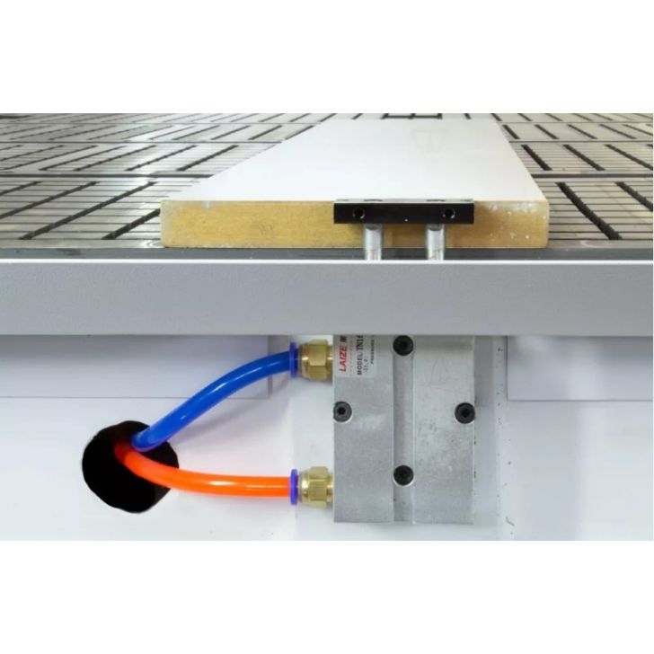 Станок фрезерный CNC 6090 INDUSTRY 2.0 6кВт 600x900 мм, Becker KVT 3.140