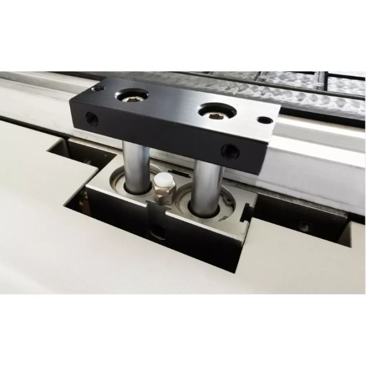 Frēzmašīna CNC 1530S INDUSTRY ATC 9kW, Becker KVT 3.140