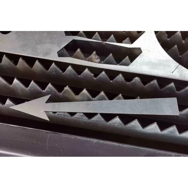 Fiber 1313 1500W lāzergriešanas mašīna 14mm tēraudam