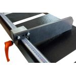 ALU600 Semi-automatic disc cutter for cutting PVC and aluminum profiles + roller tables 2 x 300cm