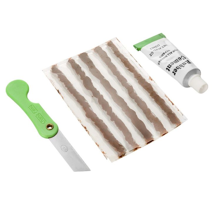 Tire repair kit with CO2