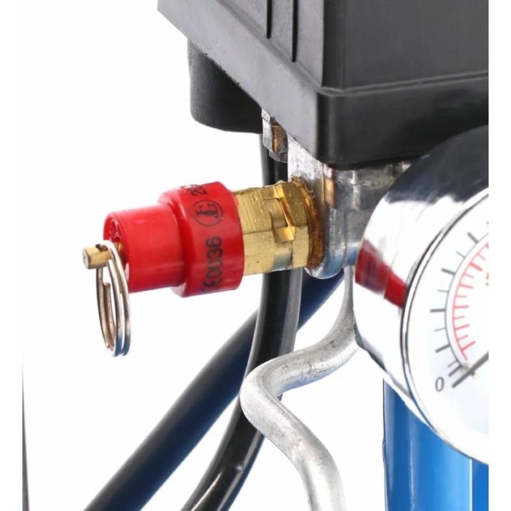 Compressor HL 150-24 8 bar 1.5 HP 120 l / min 24 l