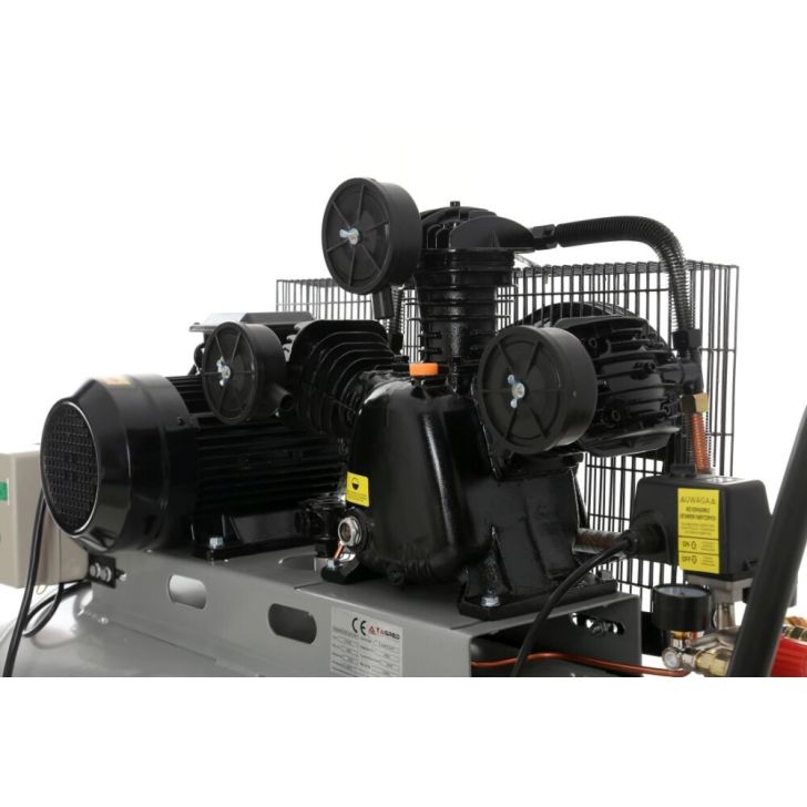 Compressor 200L, 650 l/min, 4.1 kW/3.0 kW, 400V, 8 bar