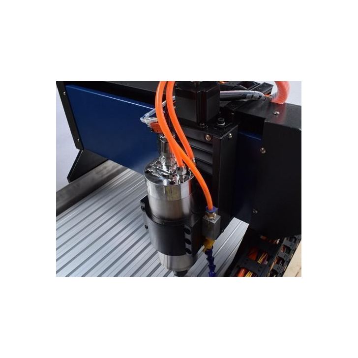 Gravēšanas un frēzēšanas iekārta 6040 2.2kW 3D tērauda konstrukcija