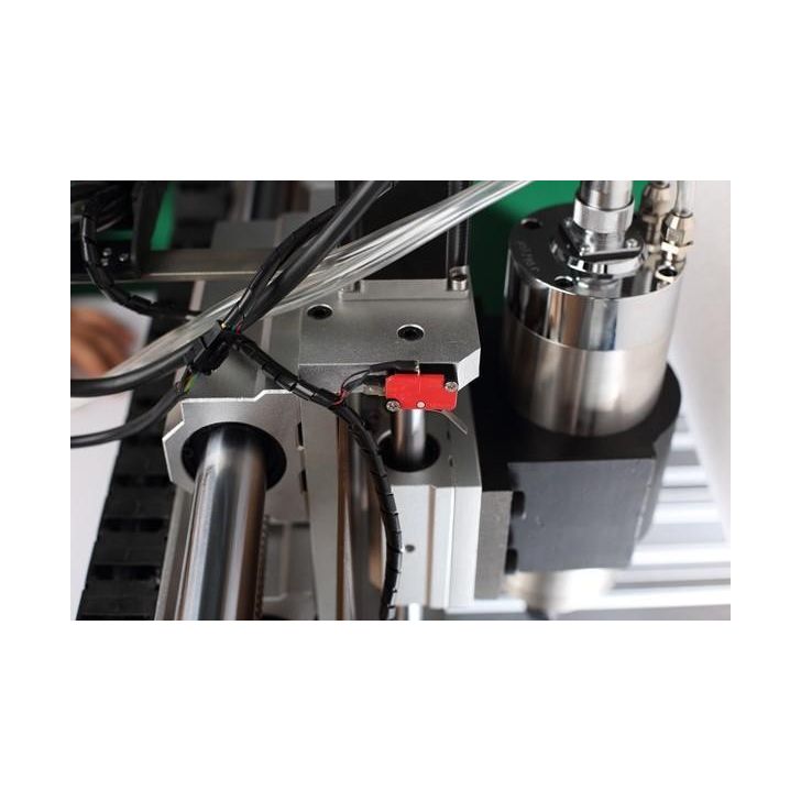 Gravēšanas un frēzēšanas iekārta 6090 2.2kW 4D