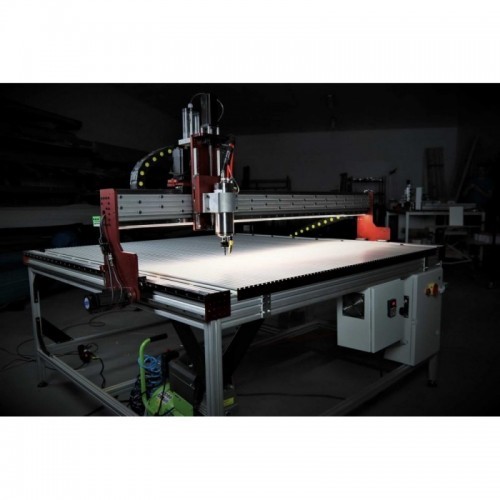 CNC frēzēšanas iekārta Caiman 1313 Max 2.2kW (w) 1300x1300mm