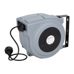 Катушка с электрическим кабелем 20 м.