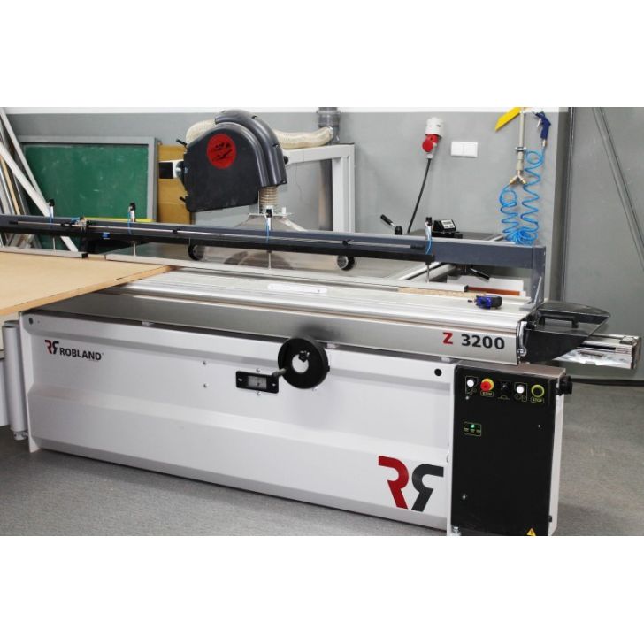 Formātzāģis Robland Z 3200