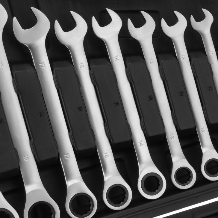 Atslēgu komplekts 54 gab