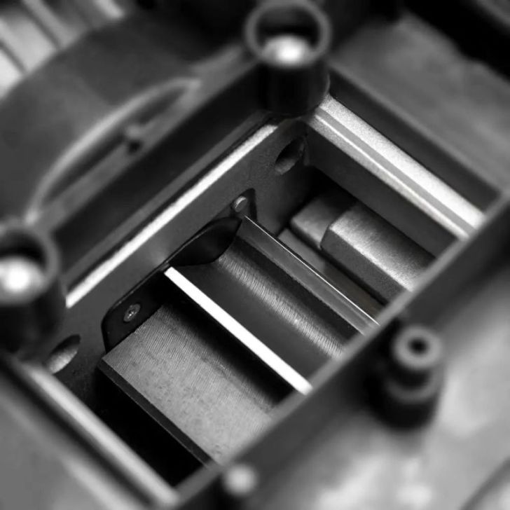 Dārza smalcinātājs GH 2801 SILENT