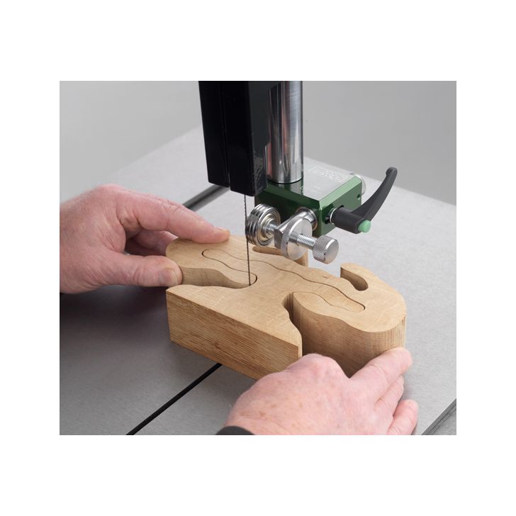 Cobra Scroll Guide sistēma SABRE 300