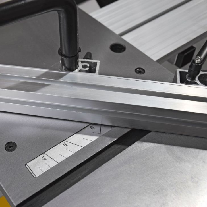 Galda zāģis BTS 250PRO (400V)