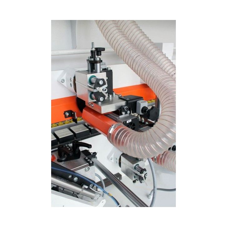 OPTIMAT TWO malu apstrādes iekārta ar priekšfrēzēšanu un stūru savienošanu